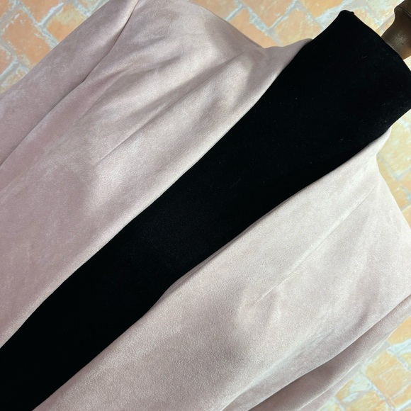 Calvin Klein Pink Microsuede Open Front Blazer - Picture 2 of 9